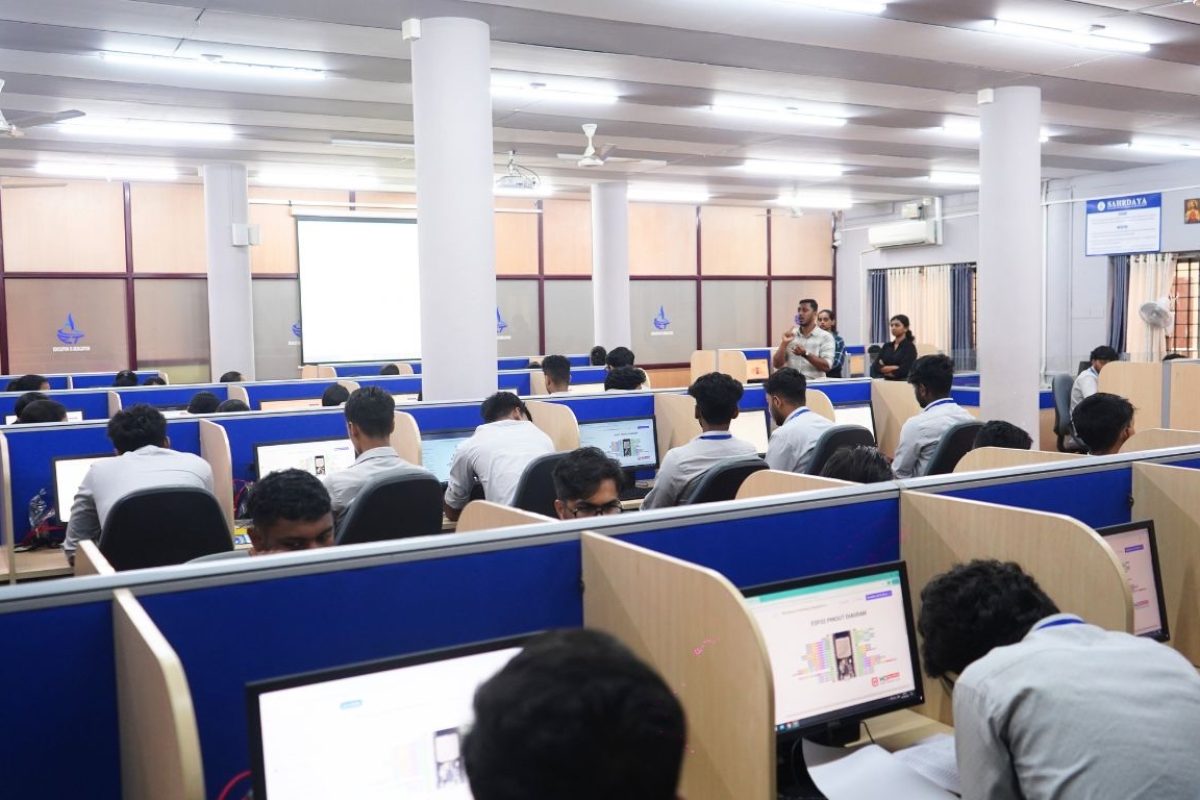 Mr Prince John Joseph from Teqard Labs at Micropython Workshop