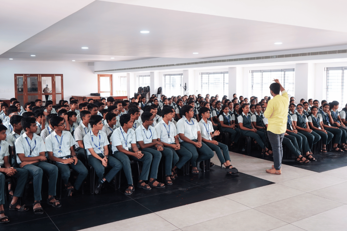 Ajay Basil Varghese organising the Spark phase session of C-Explore program at Viswajyothi Public School for Edwhere Education
