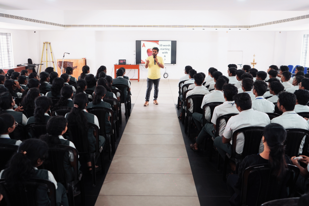 Ajay Basil Varghese organising the Spark phase session of C-Explore program at Viswajyothi Public School for Edwhere Education(5)